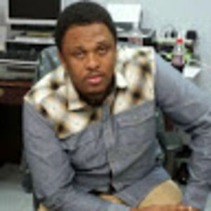 Meet your Posher, Troy